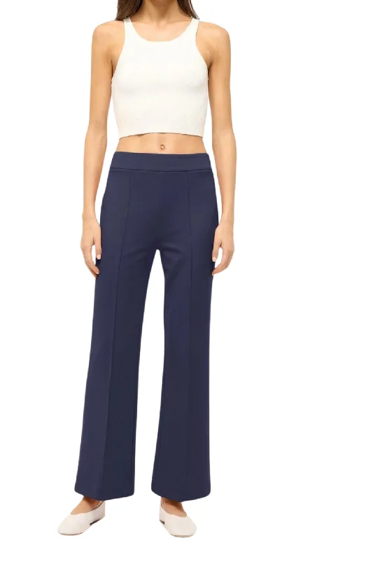 Knack Pant in Navy