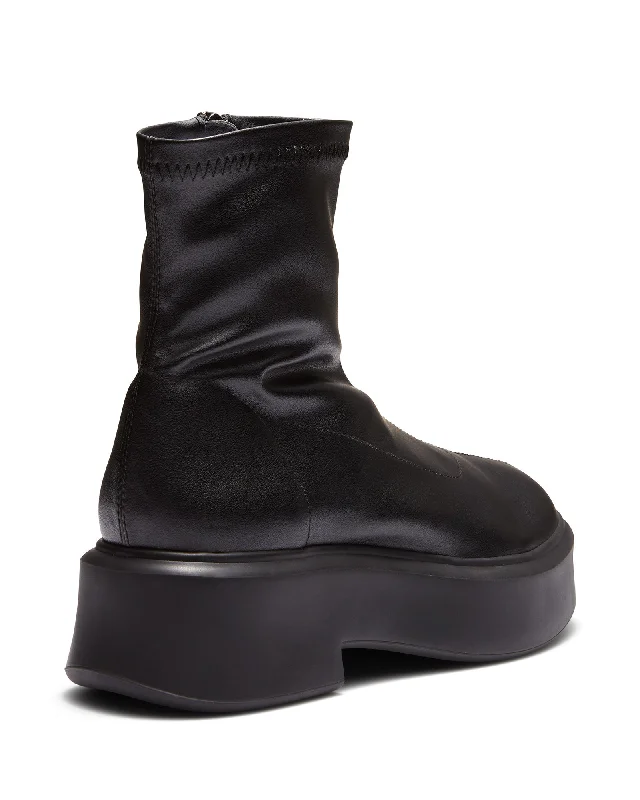 Colson Boot Black Smooth