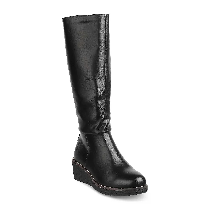 The Alavus Black Women's Knee-length Boots Tresmode